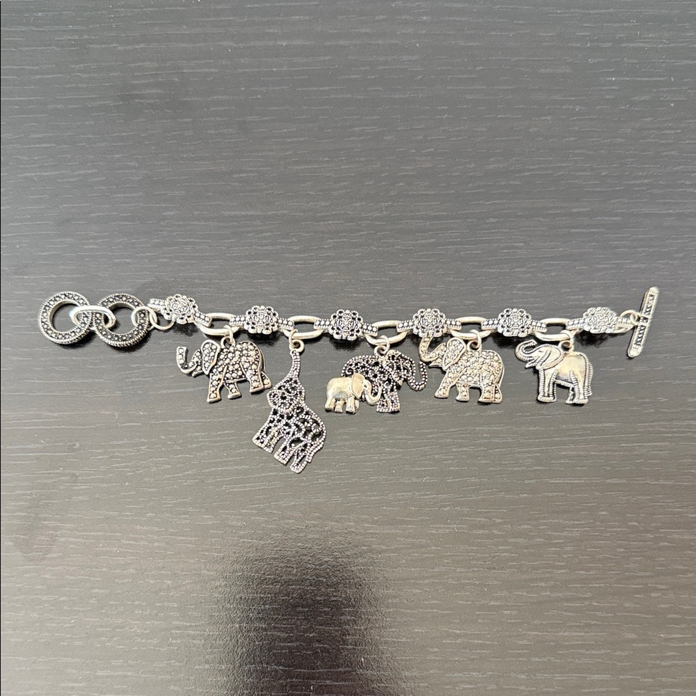 Silver Tone Elephant Charm Bracelet